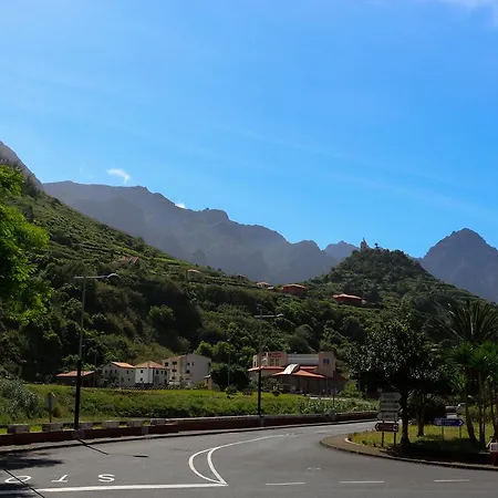 Cherry * Sao Vicente (Madeira)